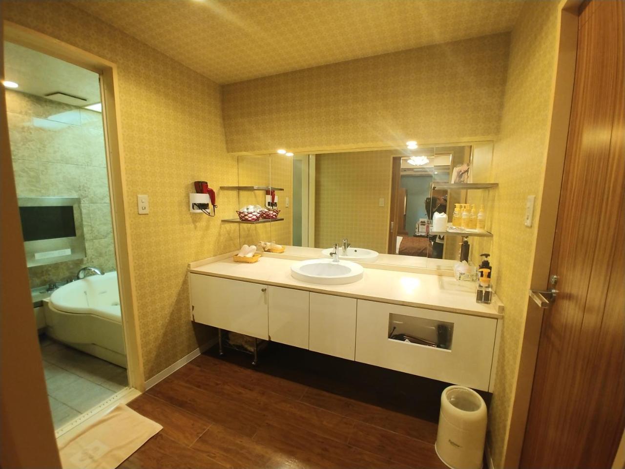 Hotel Allure (Adults Only) Nagoja Zewnętrze zdjęcie